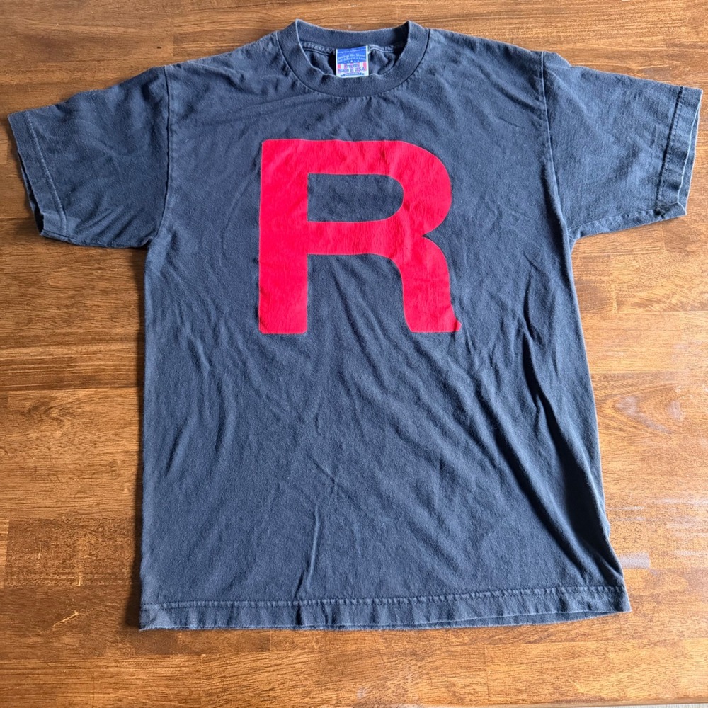 Vintage Team Rocket Pokemon T-Shirt Mens Medium Black Red R Logo Cosplay USA